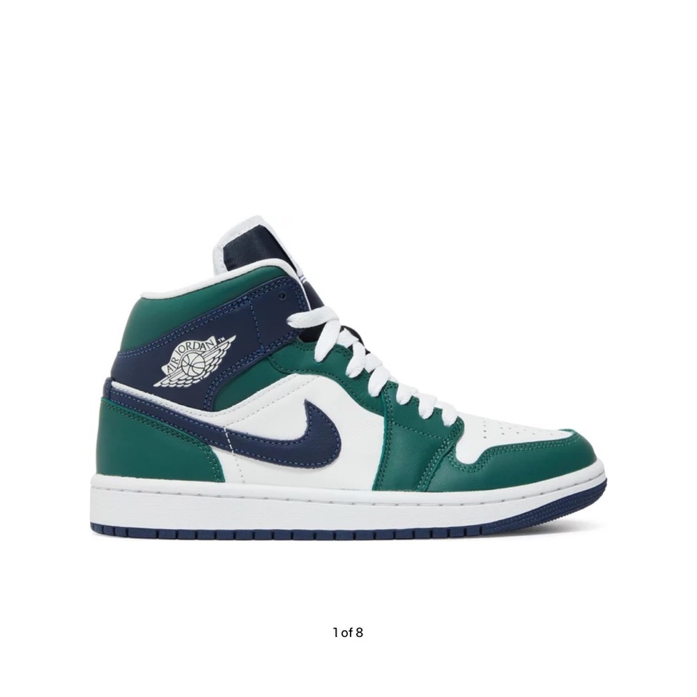 Wmns Air Jordan 1 Mid SE 'Noble Green' 11